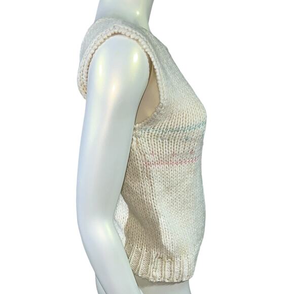 90s California Poppy Heart Knit Sweater Vest – Fair Condition, Pullover - Picture 4 of 10